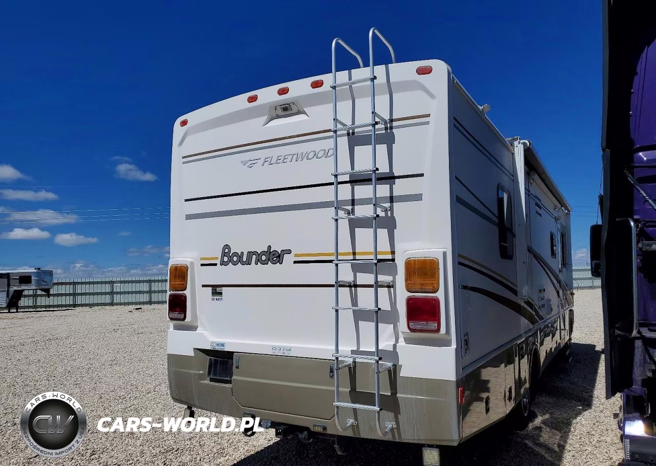 2005 Fleetwood Bounder 34F VIN:5B4MP67G243392265 - 4