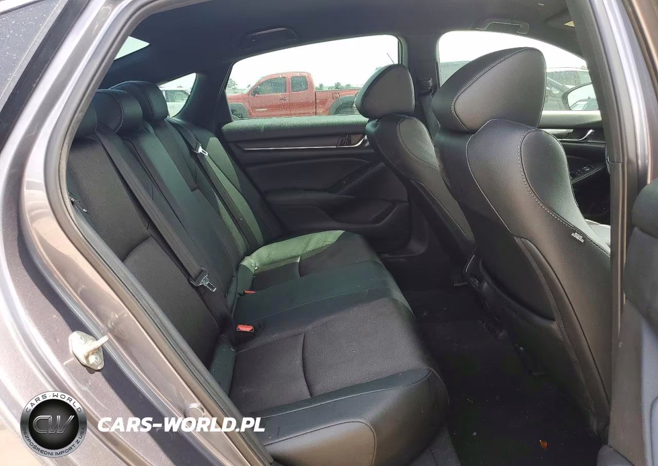 2019 Honda Accord Sport VIN:1HGCV1F37KA135674 - 10