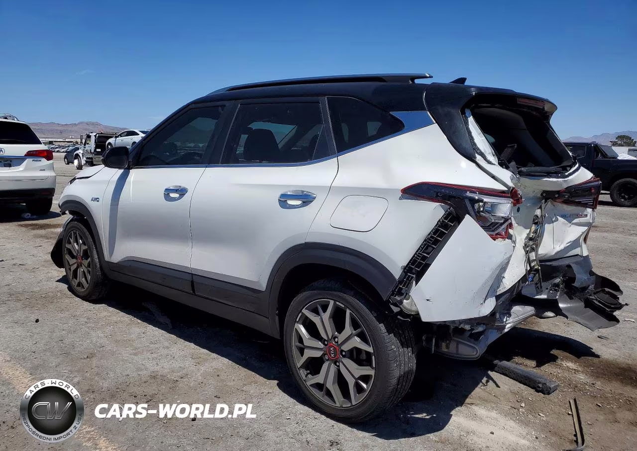 2021 Kia Seltos VIN:KNDETCA23M7203072 - 2
