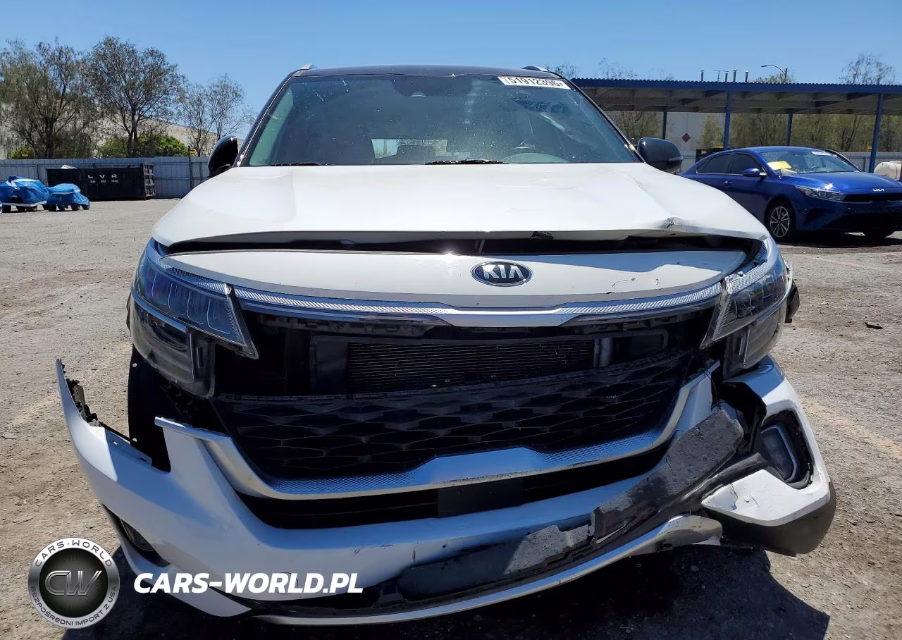 2021 Kia Seltos VIN:KNDETCA23M7203072 - 5