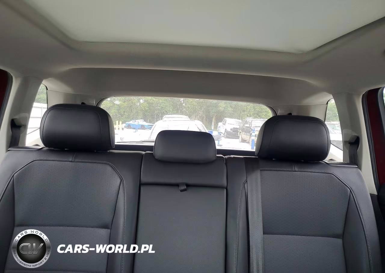 2019 Volkswagen Tiguan Se VIN:3VV3B7AX0KM073446 - 10