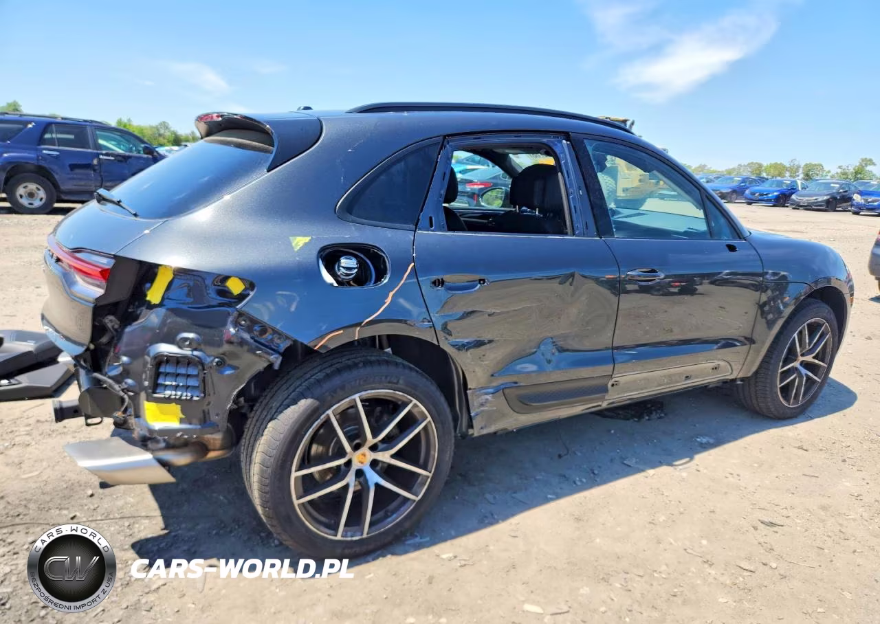 2025 Porsche Macan Base VIN:WP1AA2A55SLB10999 - 3