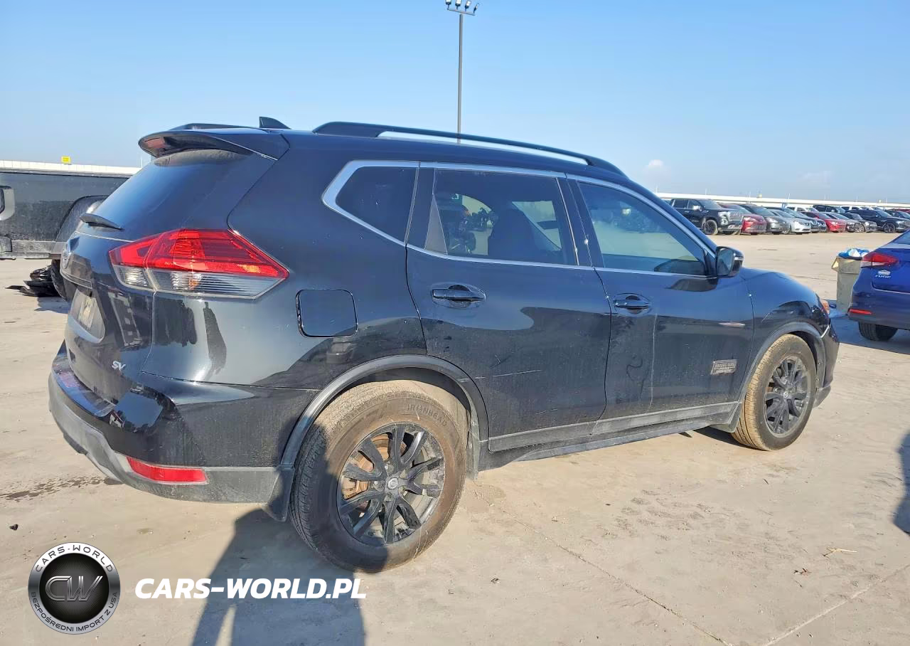 2017 Nissan Rogue Sv VIN:5N1AT2MT3HC771747 - 3