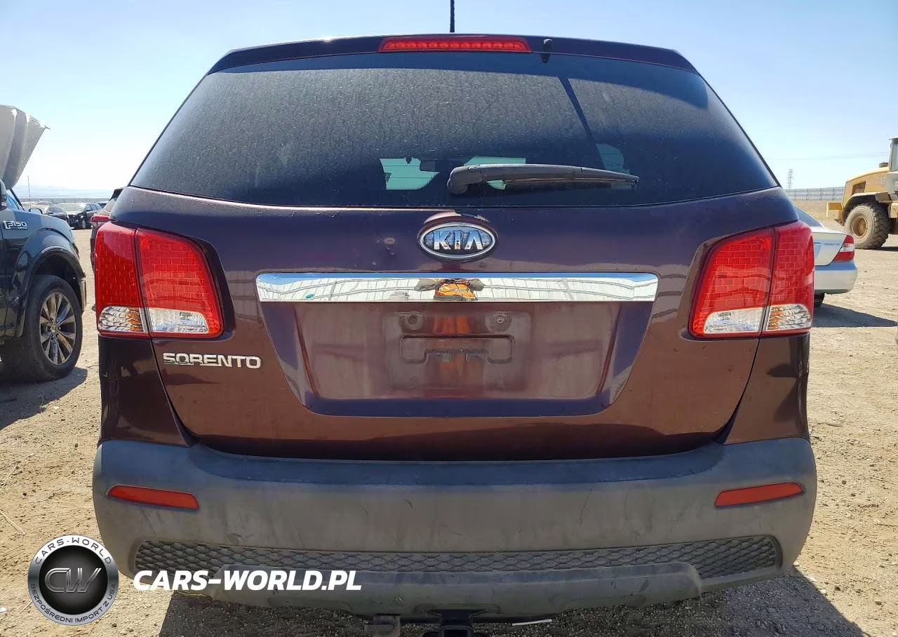 2012 Kia Sorento Lx VIN:5XYKT3A10CG286018 - 6