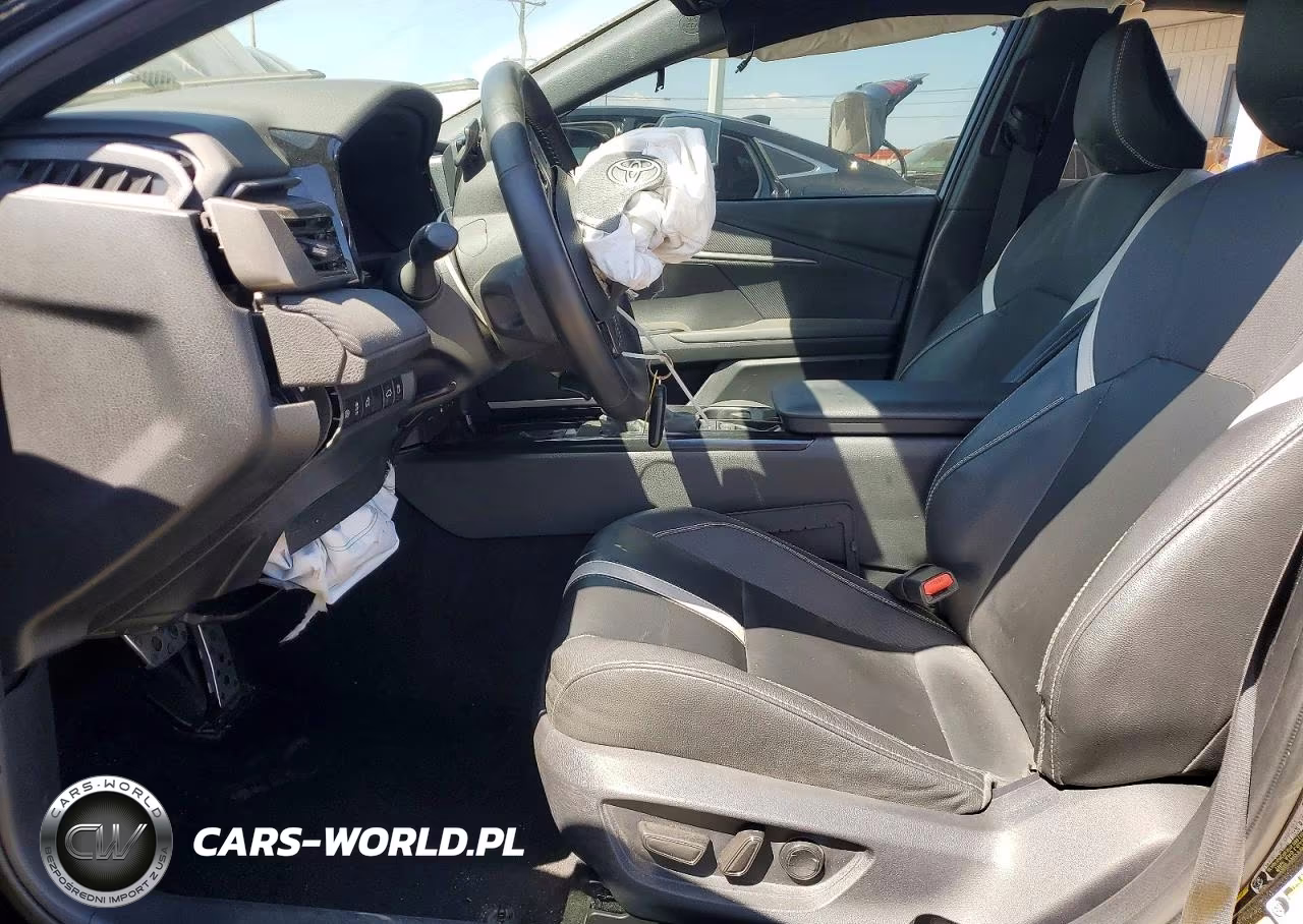 2025 Toyota Camry Se VIN:4T1DAACK0SU055900 - 7