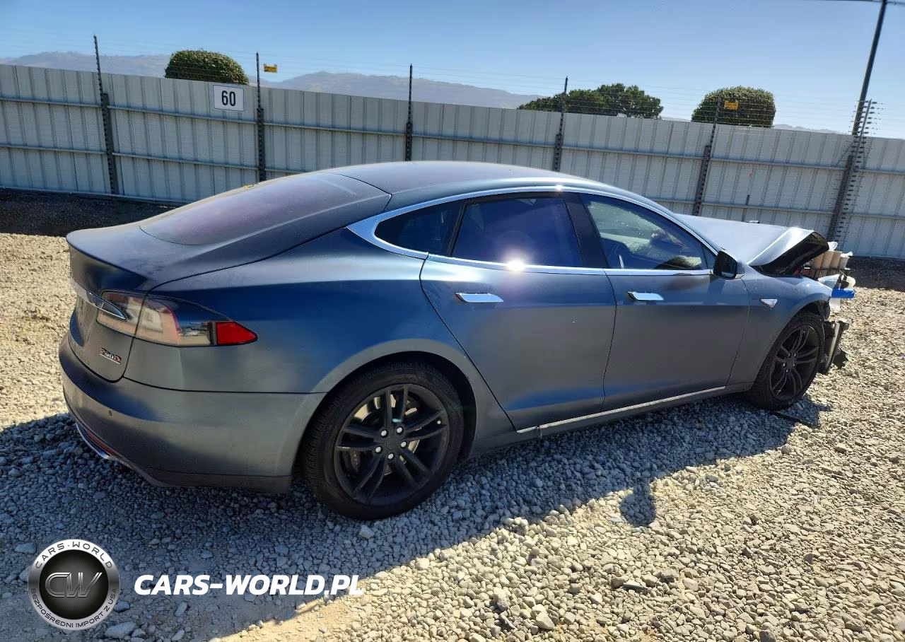 2014 Tesla Model S P85 VIN:5YJSA1H10EFP30525 - 3