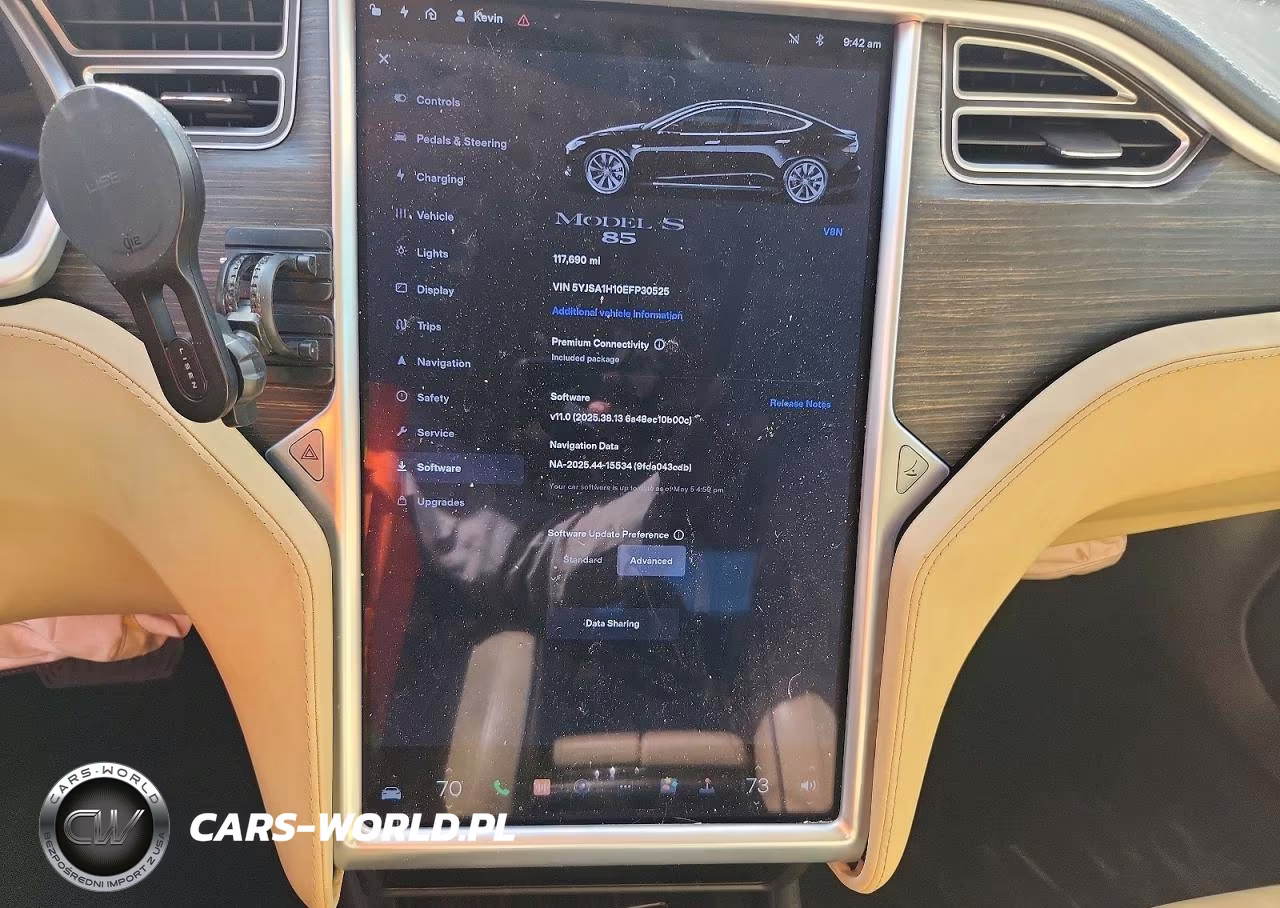 2014 Tesla Model S P85 VIN:5YJSA1H10EFP30525 - 9