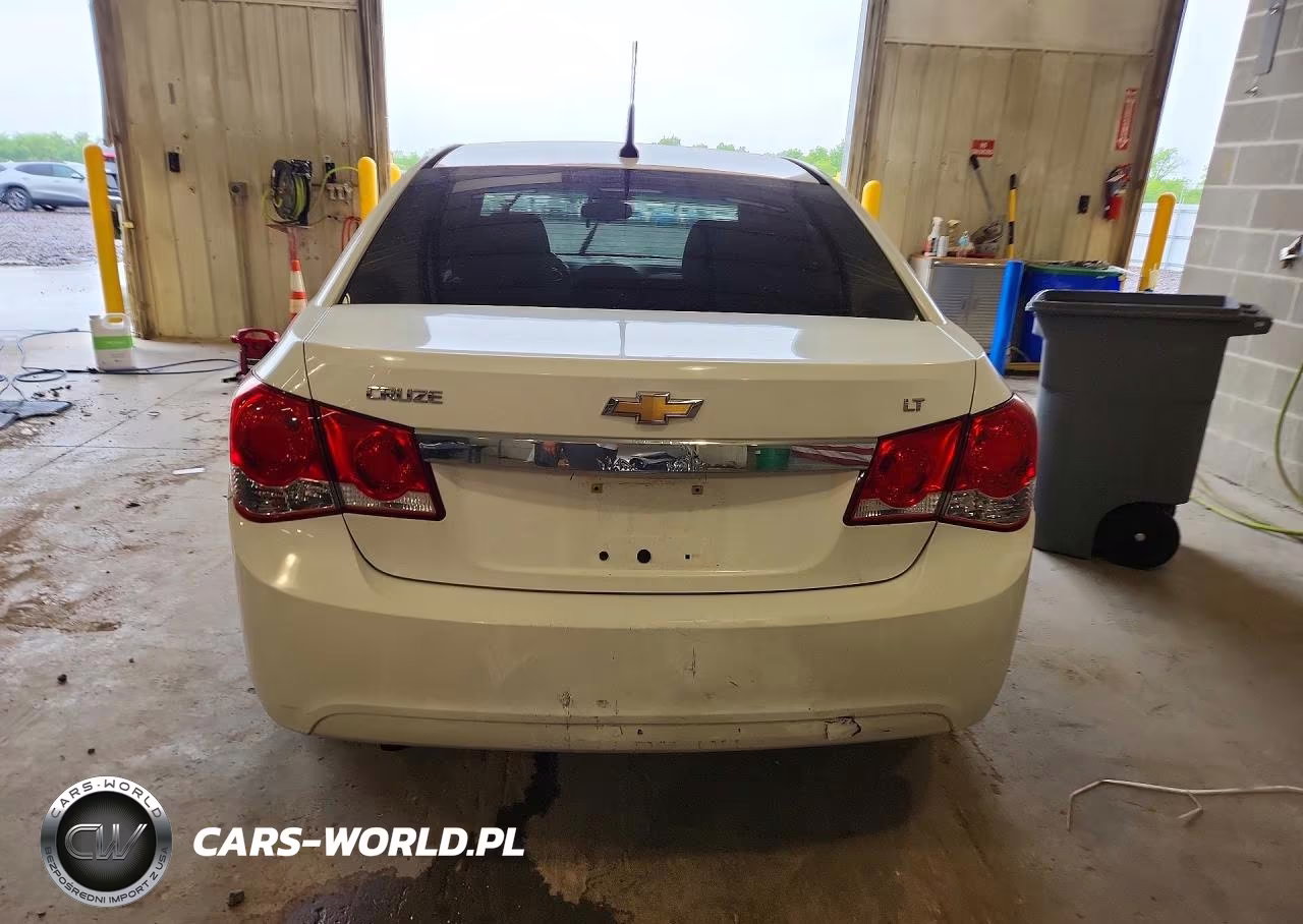 2014 Chevrolet Cruze Lt VIN:1G1PC5SB5E7358901 - 6