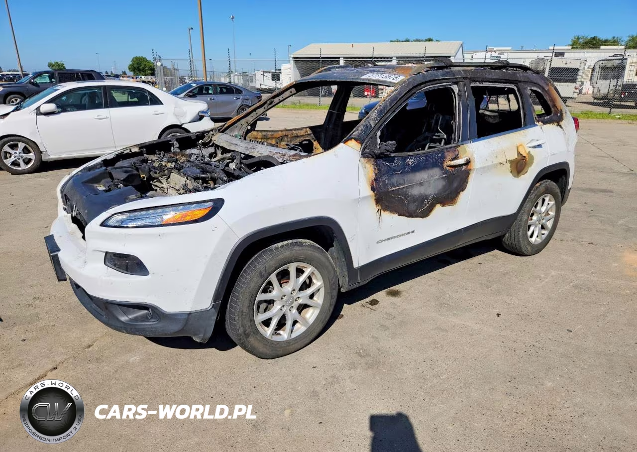 2014 Jeep Cherokee Latitude – zdjęcie 1 z 12