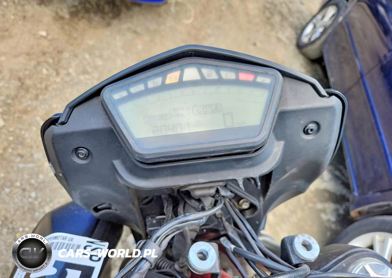 2015 Ducati Hypermotard Hyperstrada VIN:ZDM1YBTS3FB010321 - 7