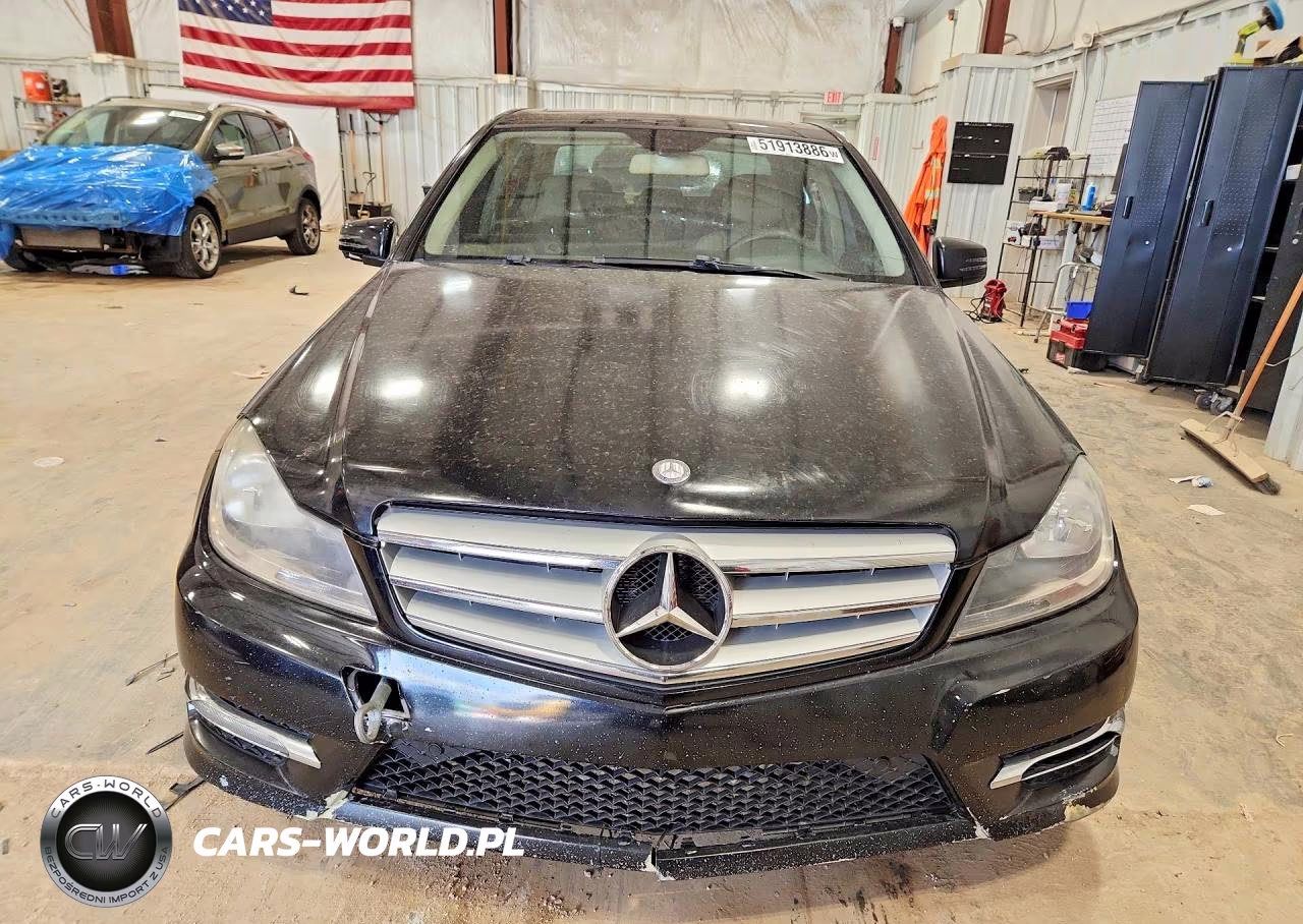 2012 Mercedes-Benz C 300 4Matic VIN:WDDGF8BB5CA617022 - 5
