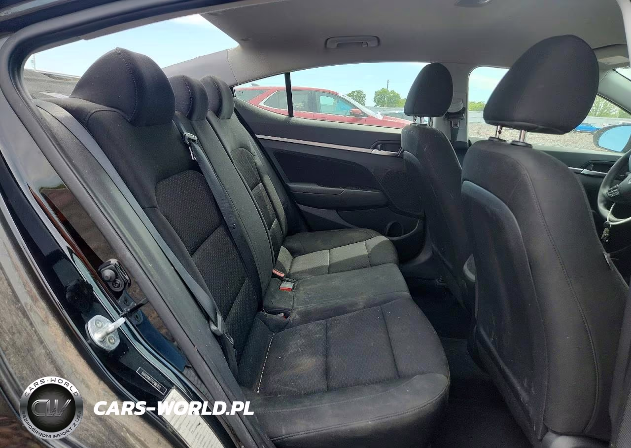 2020 Hyundai Elantra Sel VIN:5NPD84LF5LH581231 - 10