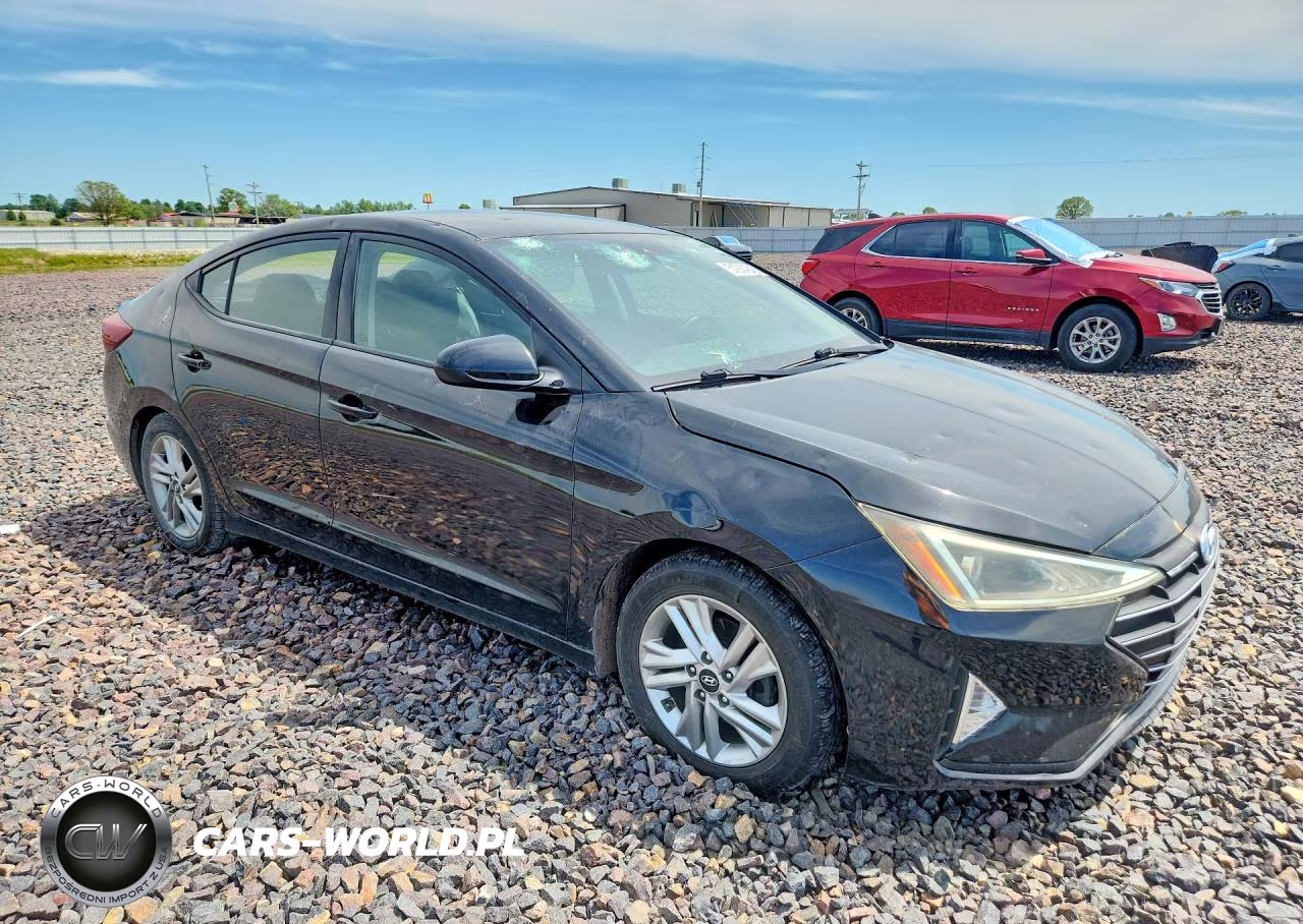 2020 Hyundai Elantra Sel VIN:5NPD84LF5LH581231 - 4