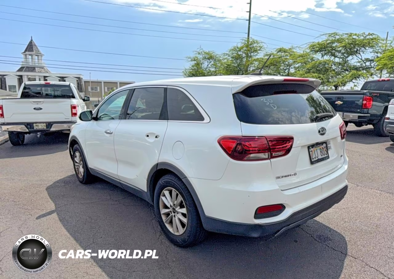 2020 Kia Sorento Lx VIN:5XYPG4A33LG638204 - 3