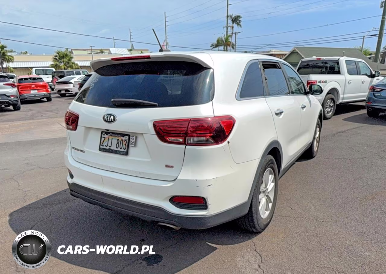 2020 Kia Sorento Lx VIN:5XYPG4A33LG638204 - 4