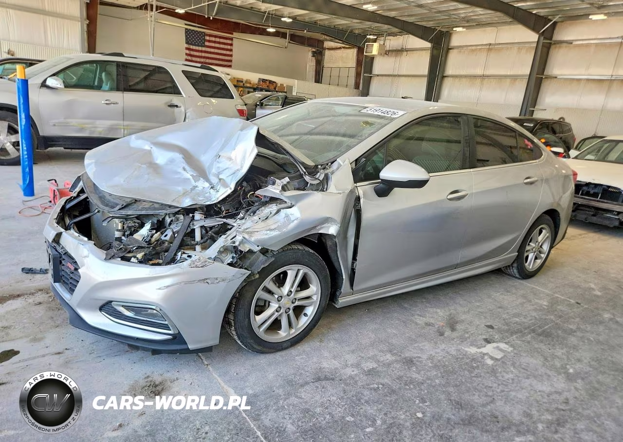 2018 Chevrolet Cruze Lt – zdjęcie 1 z 12