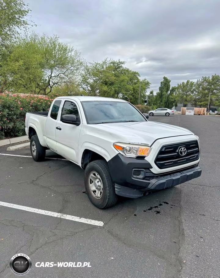 2017 Toyota Tacoma Sr