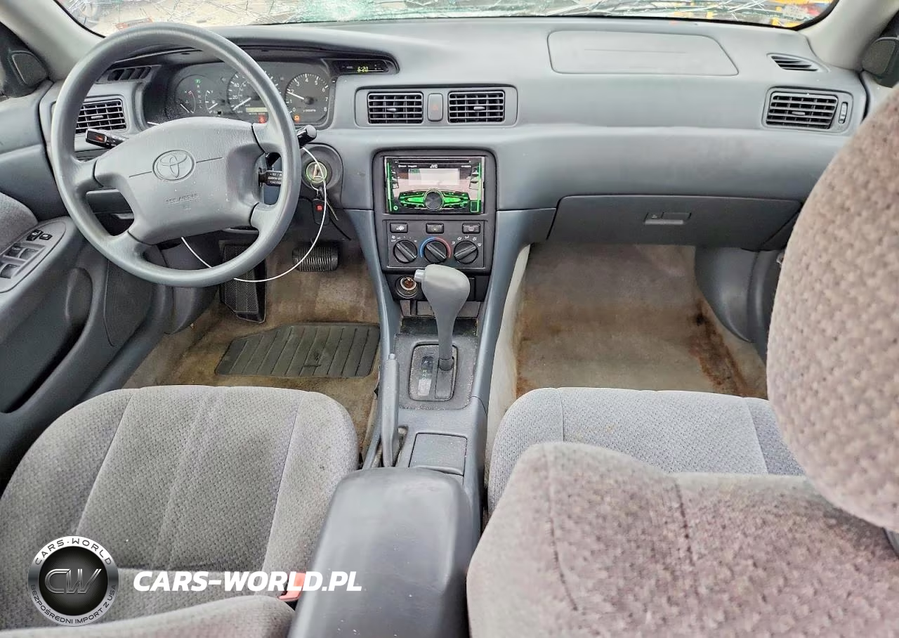 2001 Toyota Camry Le VIN:4T1BG22K51U048341 - 8