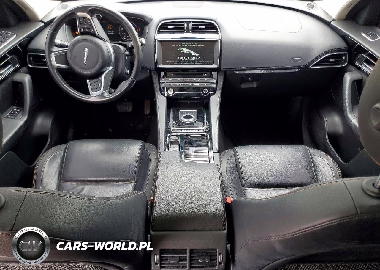 2020 Jaguar F-Pace Prestige VIN:SADCK2FX2LA618222 - 8