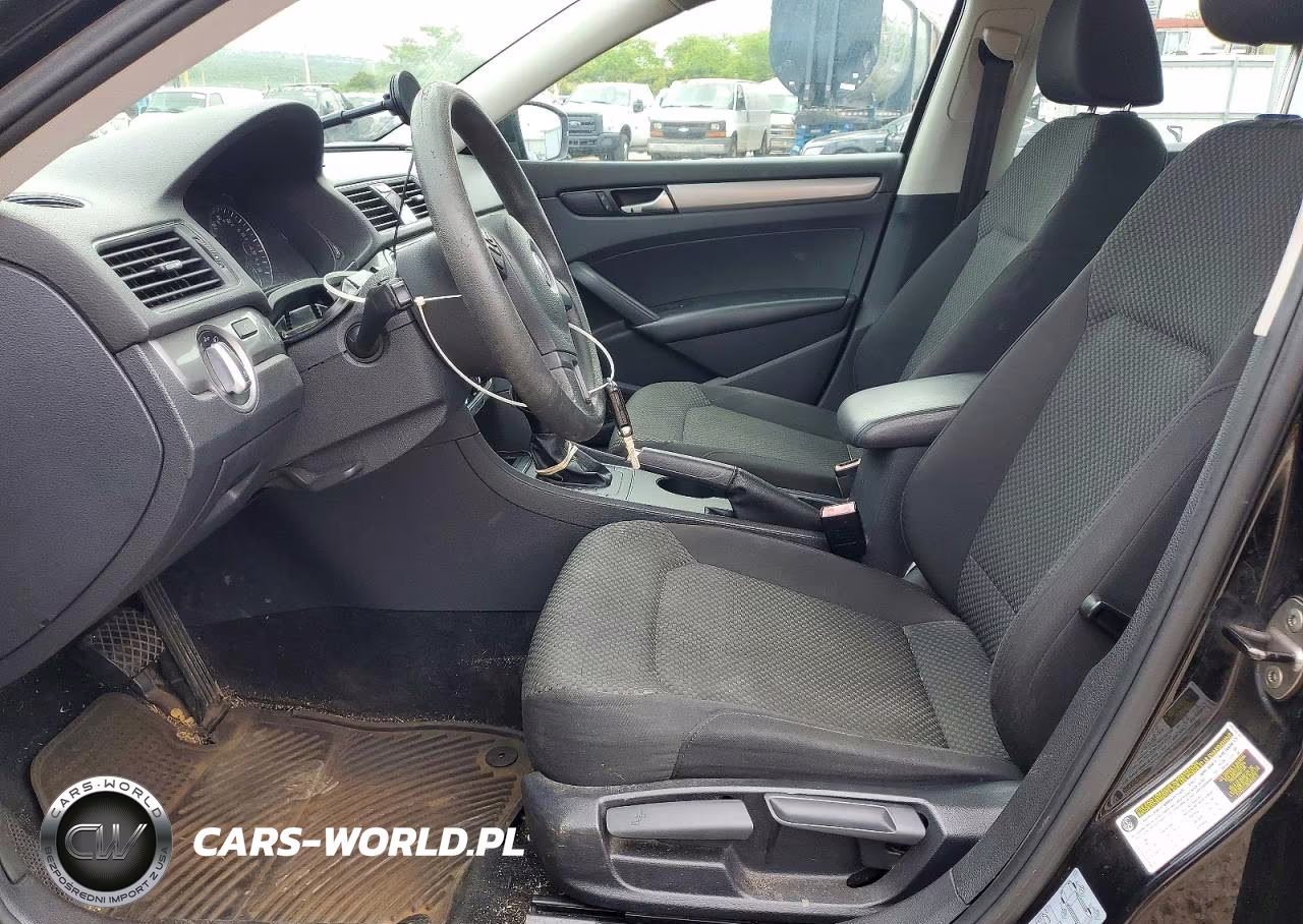 2014 Volkswagen Passat S VIN:1VWAS7A35EC083556 - 7