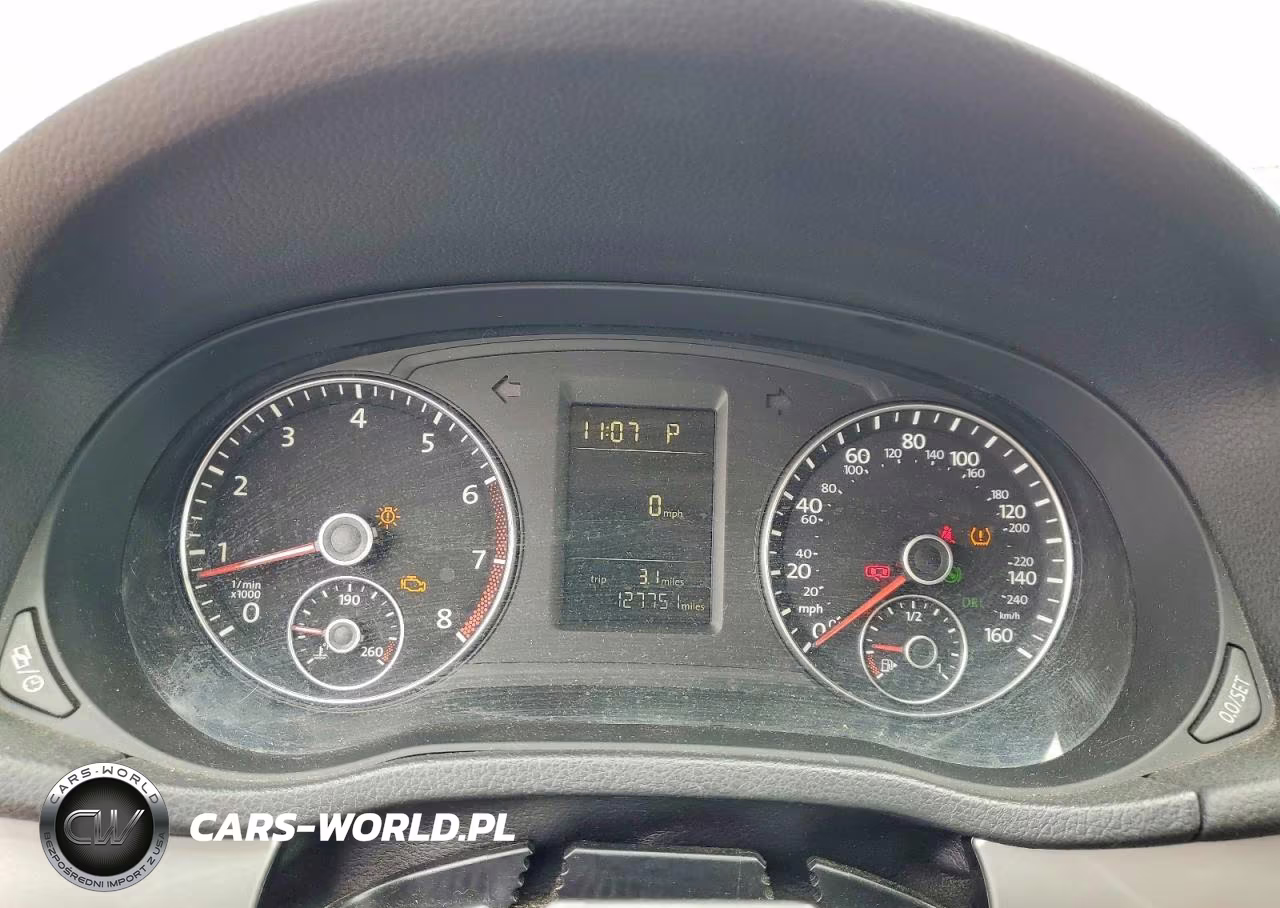 2014 Volkswagen Passat S VIN:1VWAS7A35EC083556 - 9