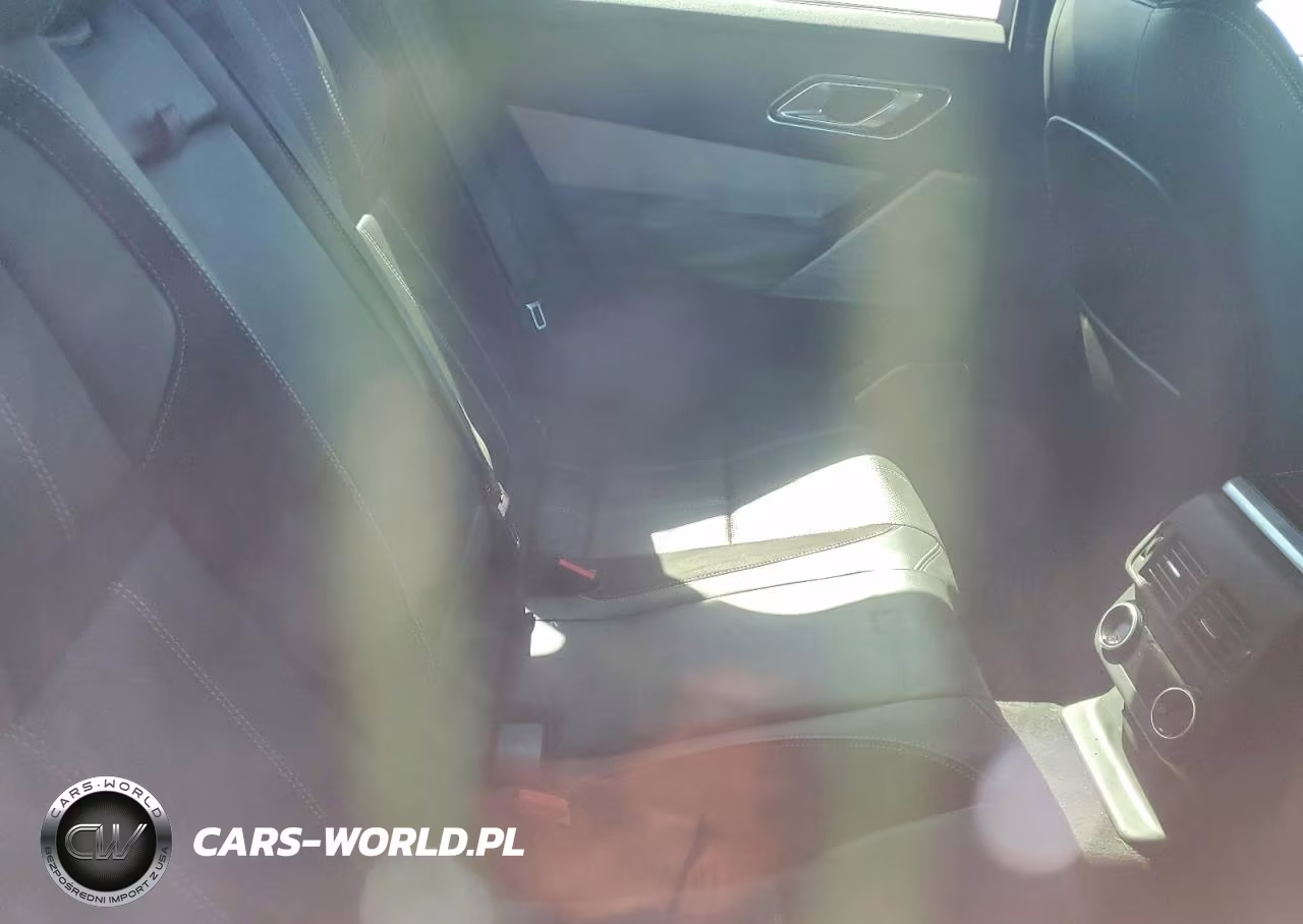 2018 Land Rover Range Rover Velar R-Dynamic Se VIN:SALYL2RV5JA738529 - 11