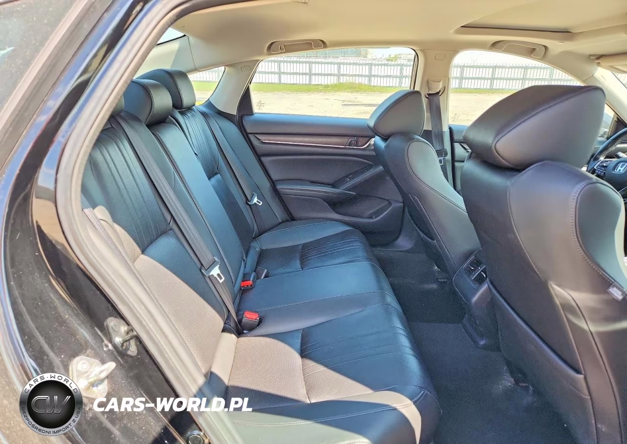 2020 Honda Accord Touring Hybrid VIN:1HGCV3F90LA011263 - 10