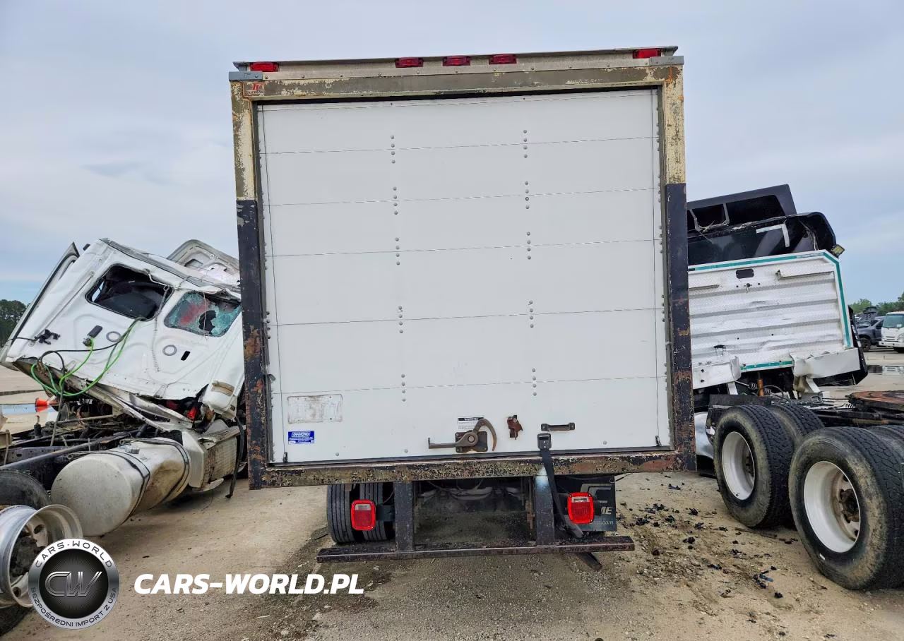 2011 Ford F450 Super Duty Box Truck VIN:1FDUF4GT9BEC25753 - 6