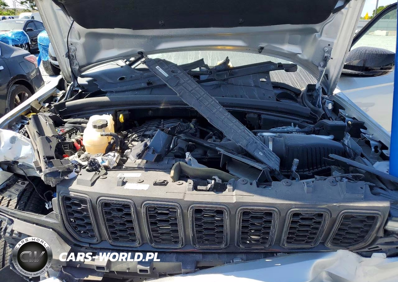 2023 Jeep Grand Cherokee L Laredo VIN:1C4RJKAG0P8842070 - 12