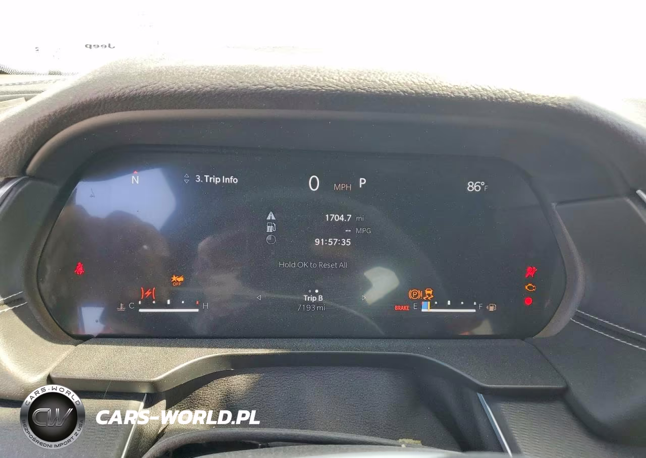 2023 Jeep Grand Cherokee L Laredo VIN:1C4RJKAG0P8842070 - 9