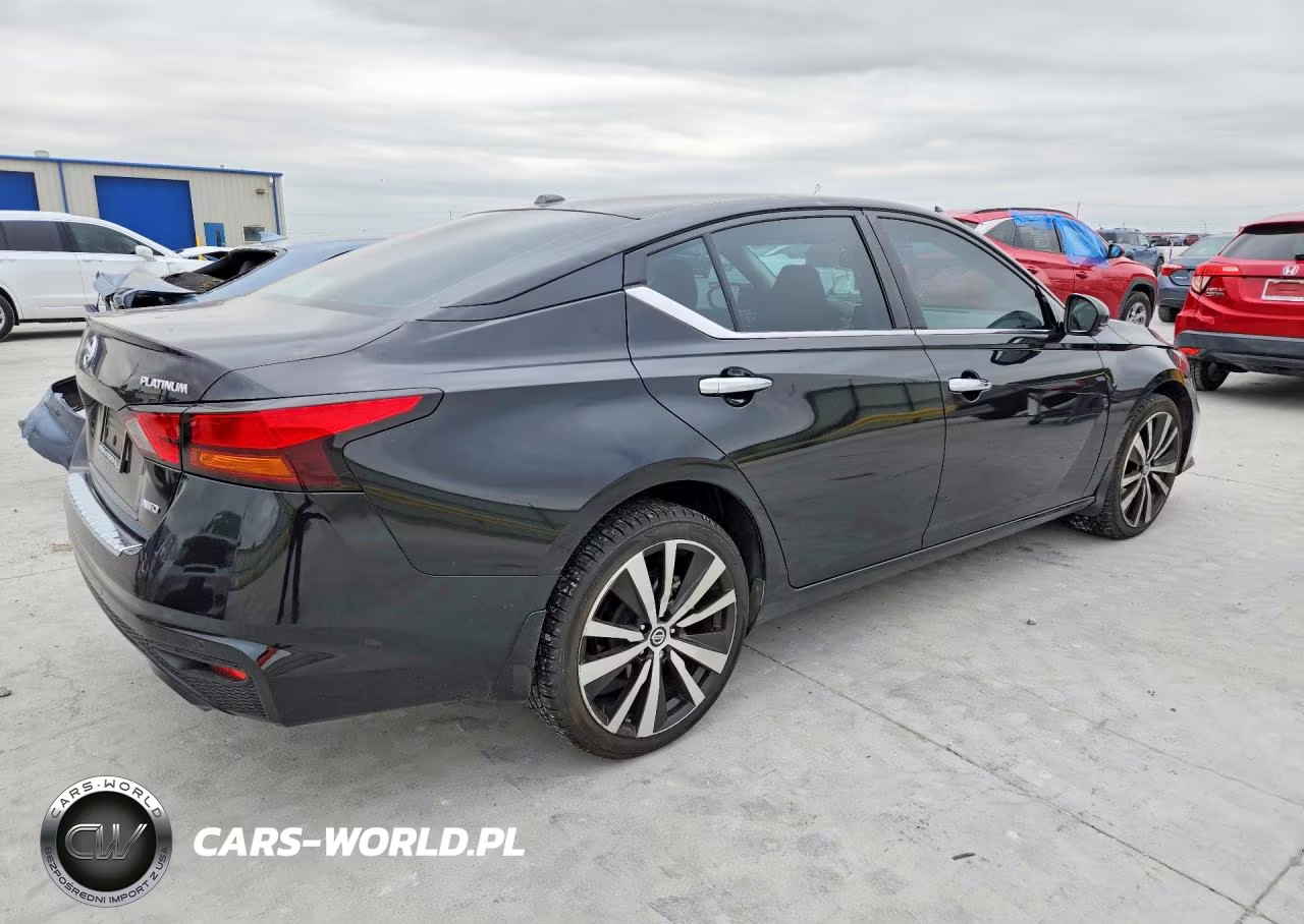 2021 Nissan Altima Platinum VIN:1N4BL4FW3MN386236 - 3