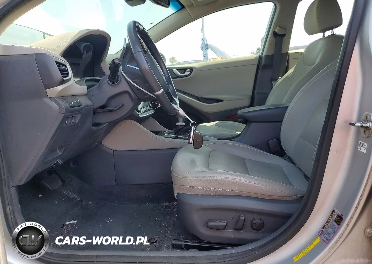 2018 Hyundai Ioniq Limited VIN:KMHC05LC7JU063540 - 7