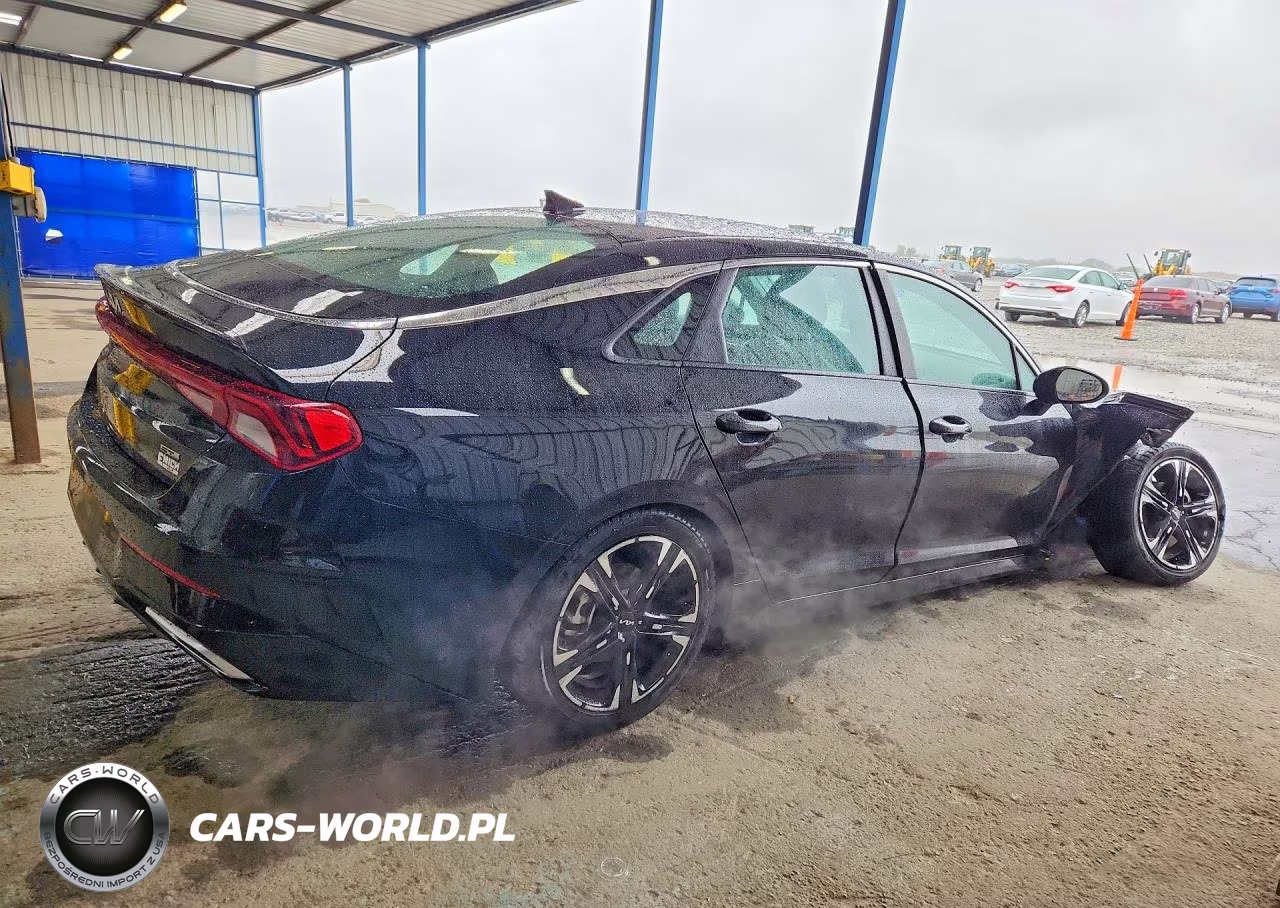 2024 Kia K5 Gt Line VIN:5XXG64J2XRG241340 - 3