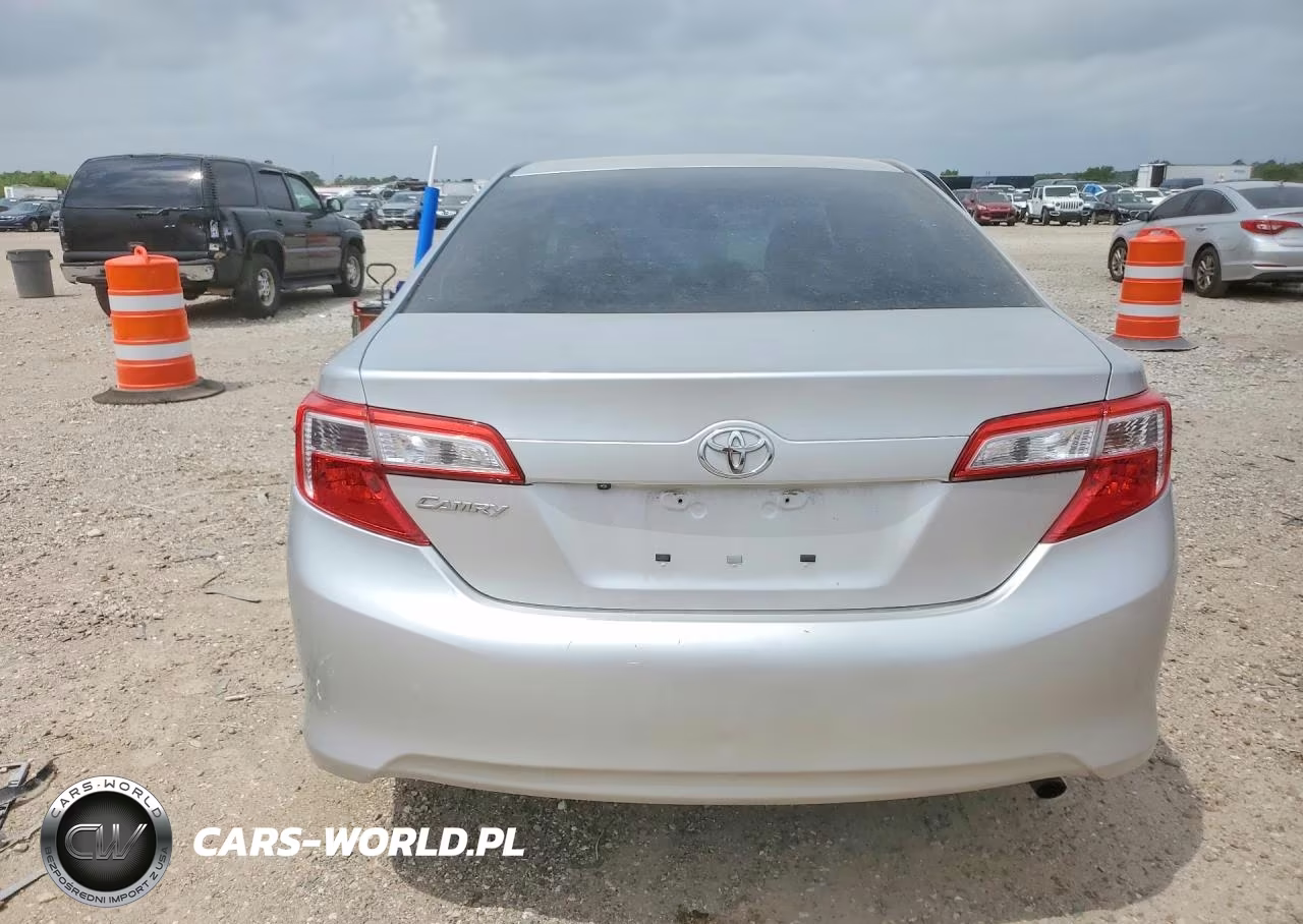 2014 Toyota Camry L VIN:4T4BF1FK9ER375232 - 6
