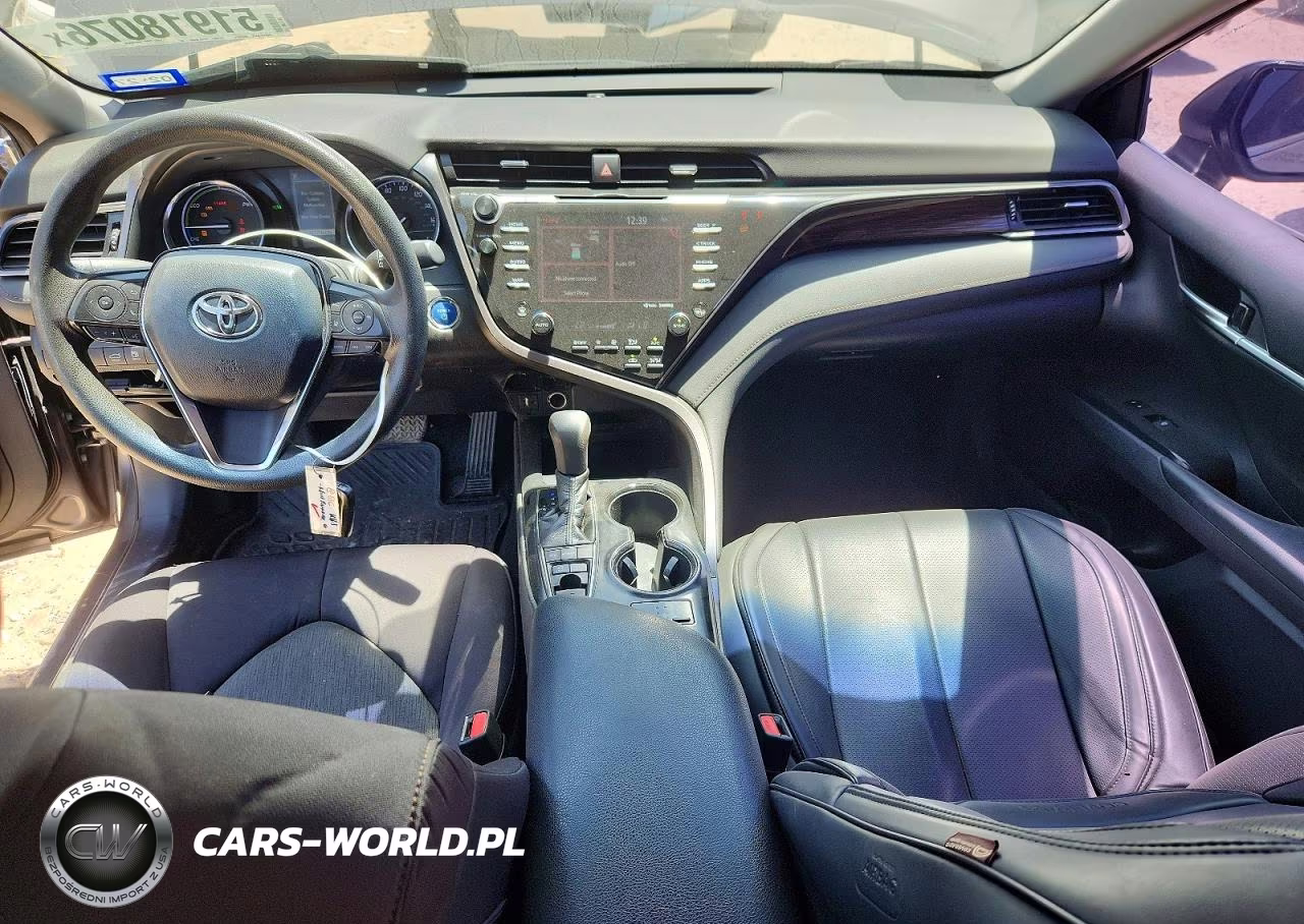 2019 Toyota Camry Le VIN:4T1B31HK7KU517198 - 8