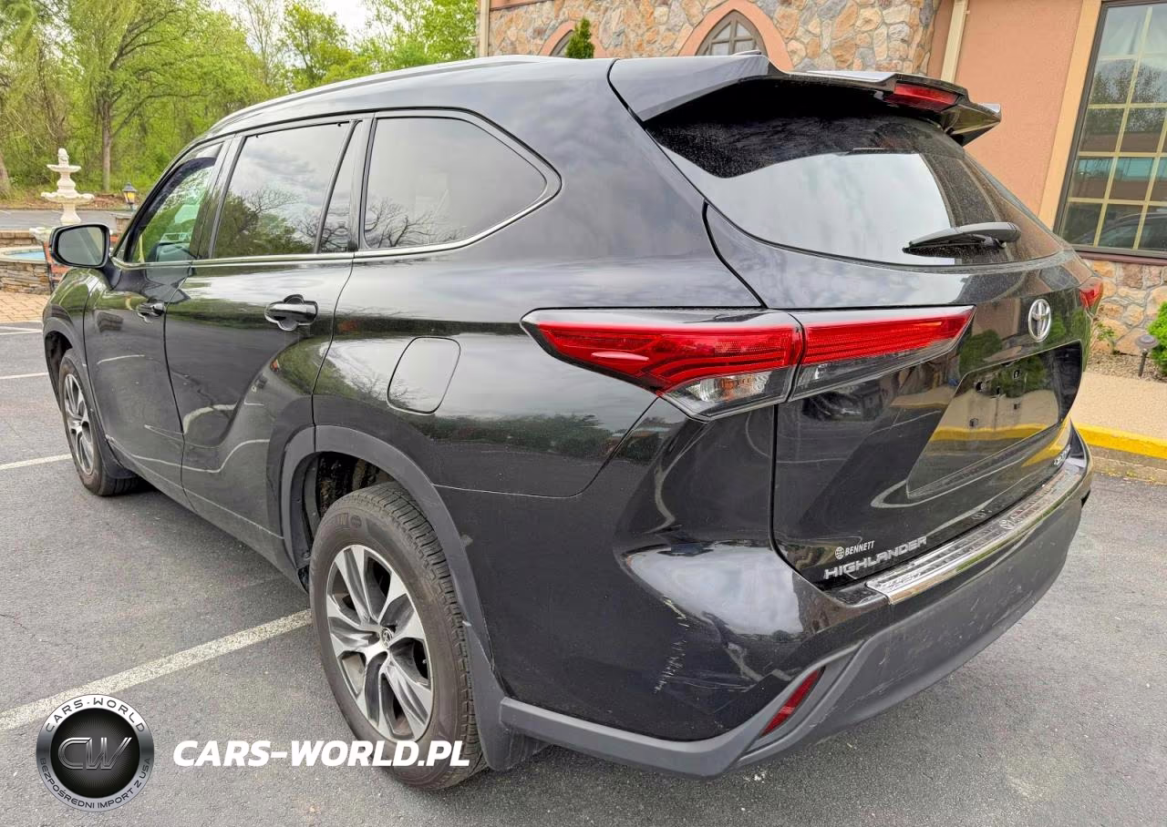 2022 Toyota Highlander Xle VIN:5TDGZRBH5NS591314 - 2