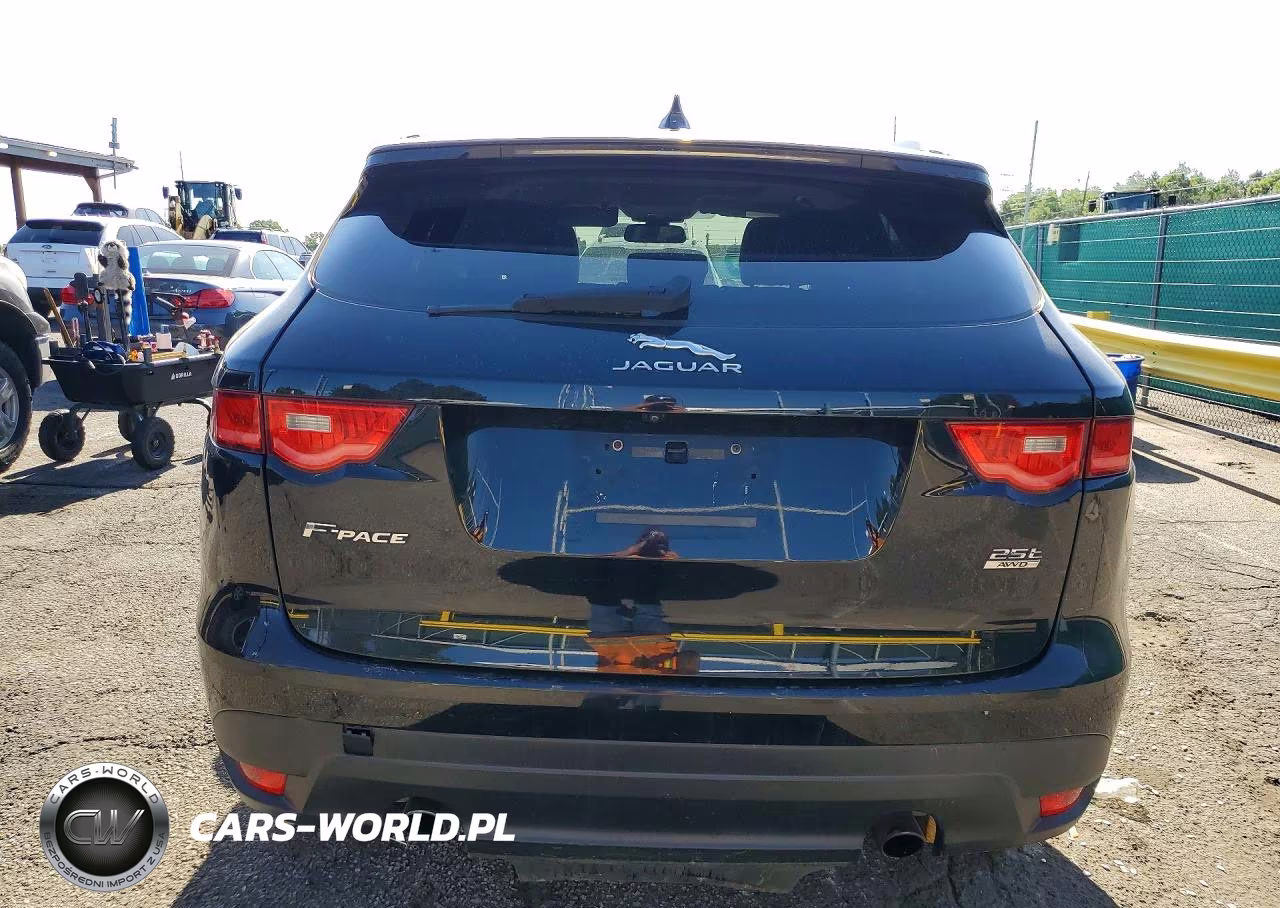 2018 Jaguar F-Pace Premium VIN:SADCJ2FX1JA268775 - 6