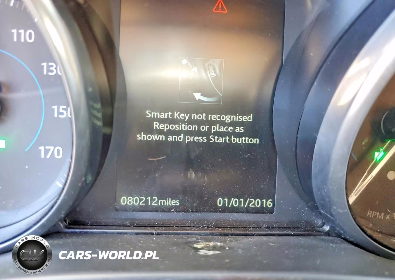 2018 Jaguar F-Pace Premium VIN:SADCJ2FX1JA268775 - 9