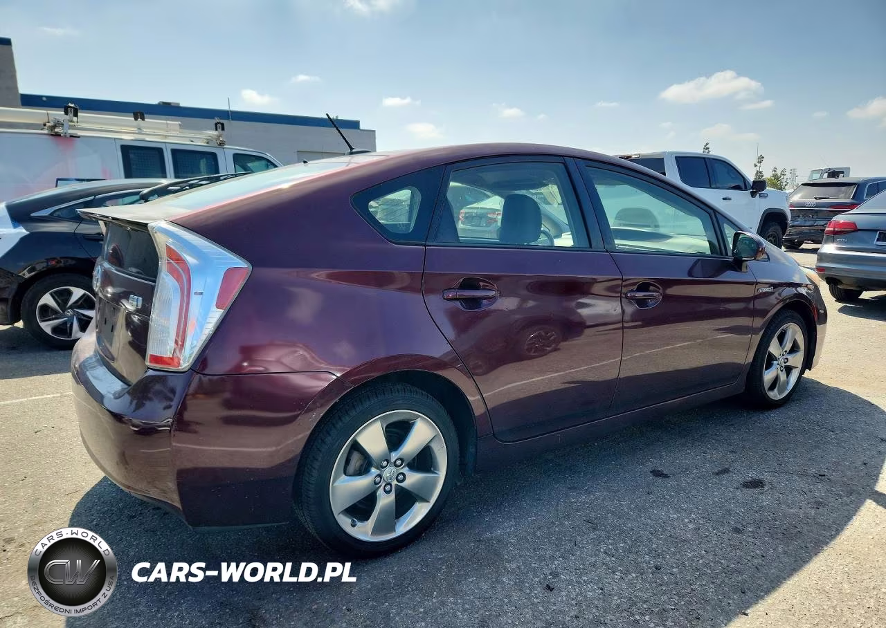 2013 Toyota Prius Persona Series Se VIN:JTDKN3DUXD5624891 - 3