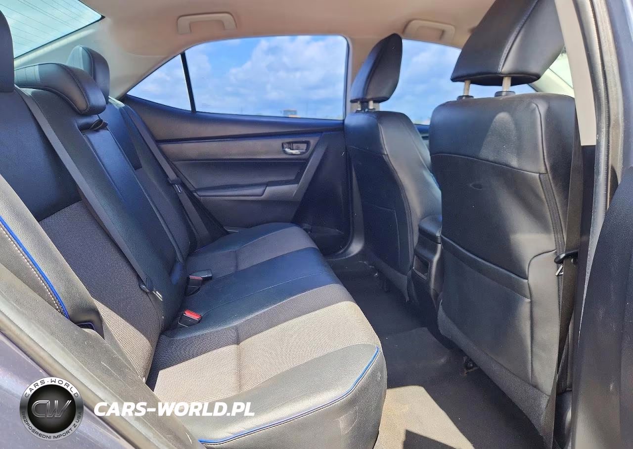 2018 Toyota Corolla Se VIN:5YFBURHE6JP821676 - 10