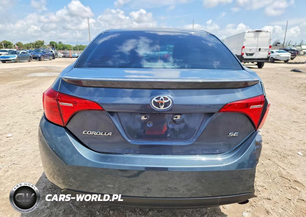 2018 Toyota Corolla Se VIN:5YFBURHE6JP821676 - 6