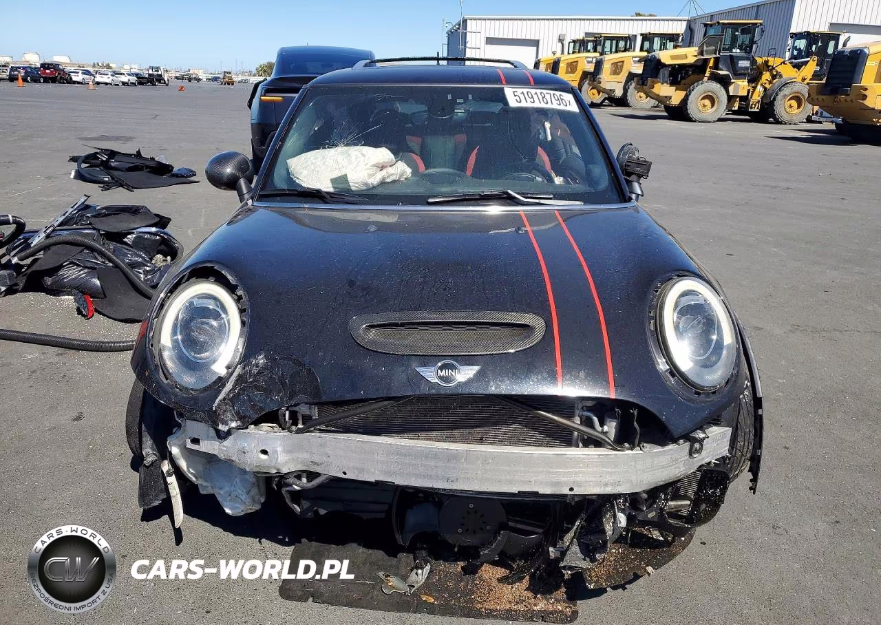 2017 Mini Cooper John Cooper Works VIN:WMWXM9C3XH2G49365 - 5