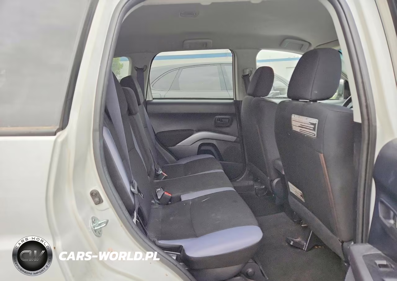 2008 Mitsubishi Outlander Es VIN:JA4LS21W38Z005328 - 11