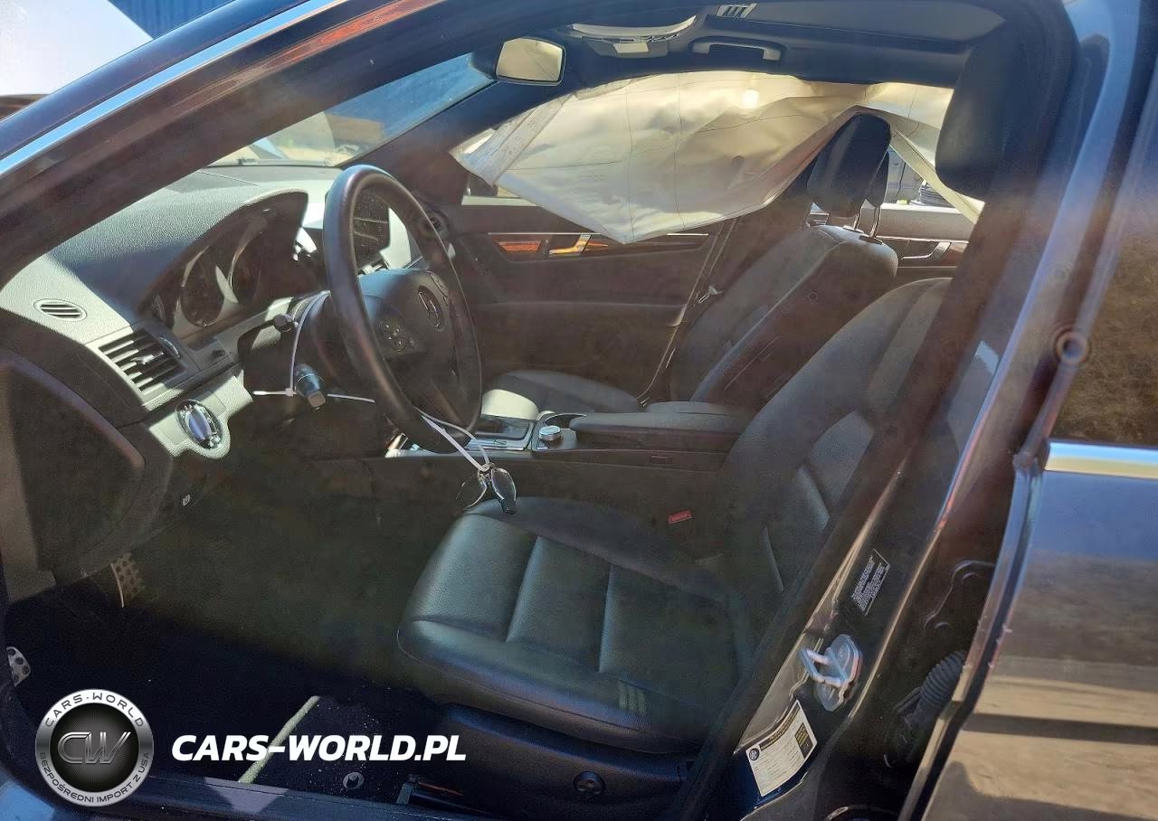2010 Mercedes-Benz C 300 VIN:WDDGF5EB0AR108111 - 7