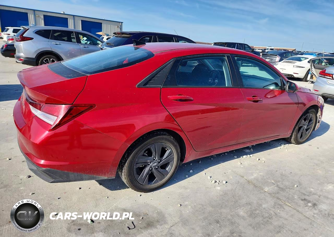 2021 Hyundai Elantra Sel VIN:KMHLM4AG5MU194913 - 3
