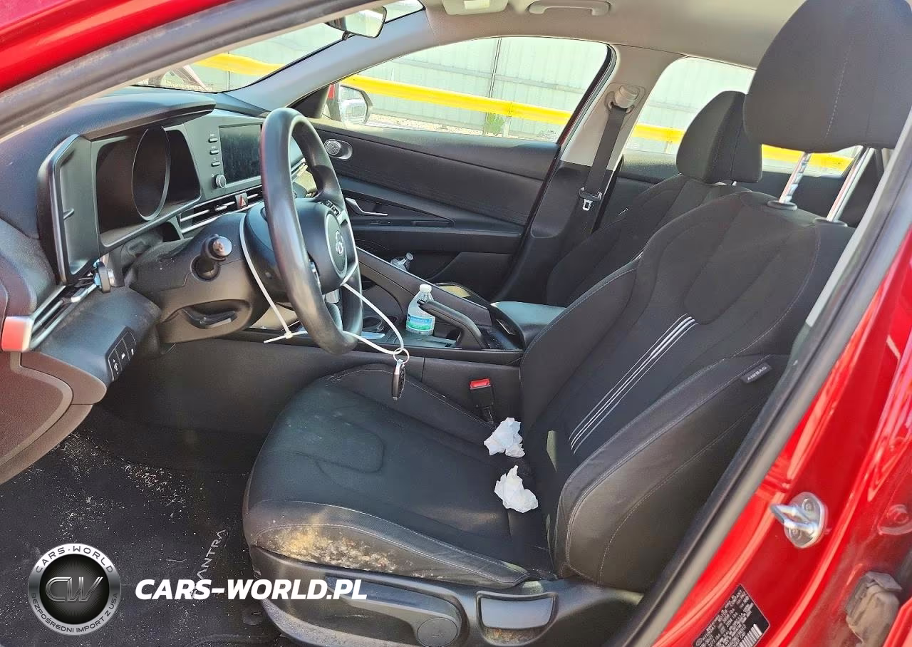 2021 Hyundai Elantra Sel VIN:KMHLM4AG5MU194913 - 7