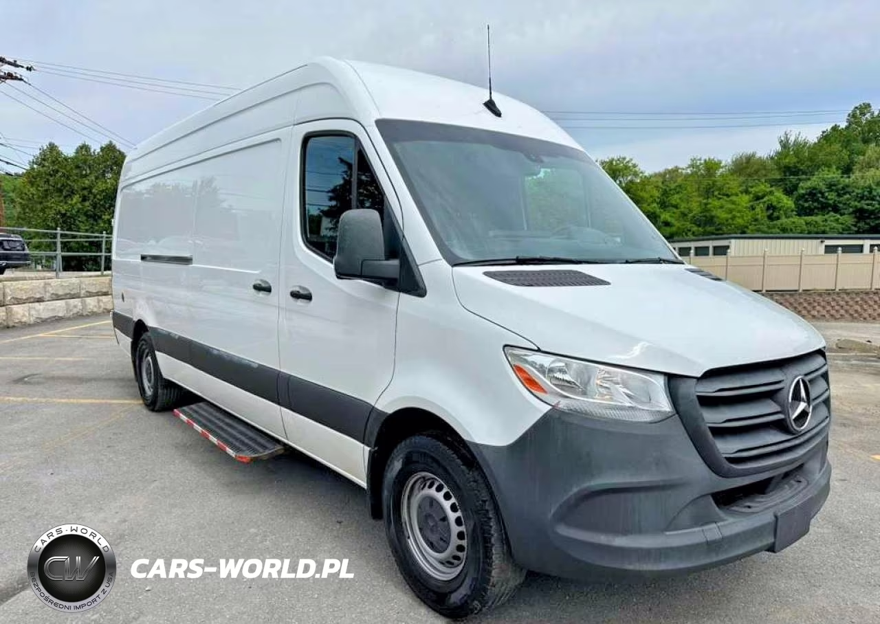 2022 Mercedes-Benz Sprinter 2500 VIN:W1Y40CHY2NT083042 - 4