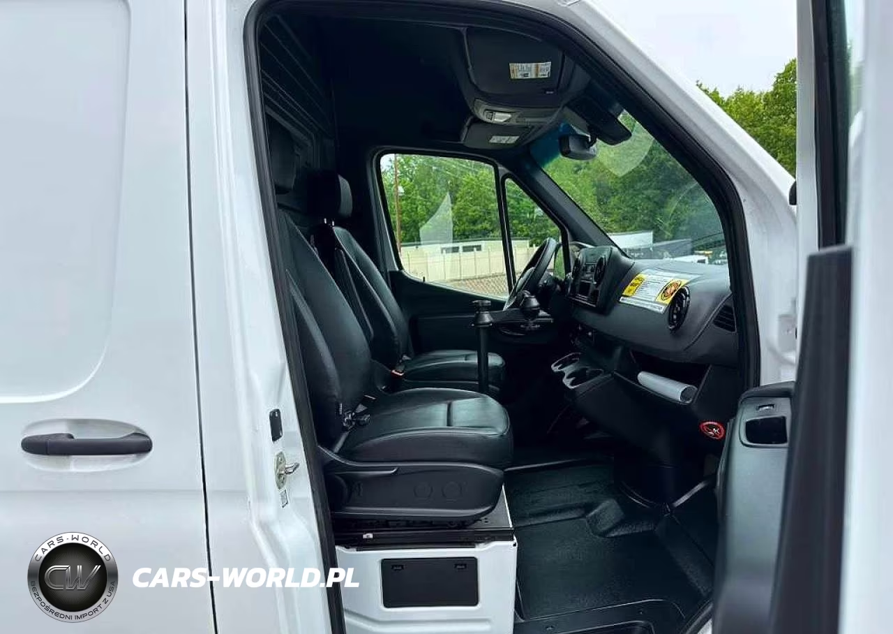 2022 Mercedes-Benz Sprinter 2500 VIN:W1Y40CHY2NT083042 - 7