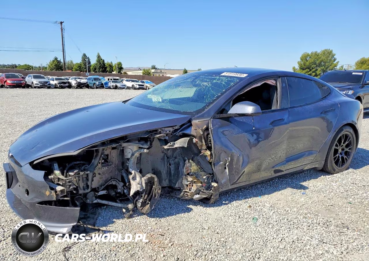 2022 Tesla Model S