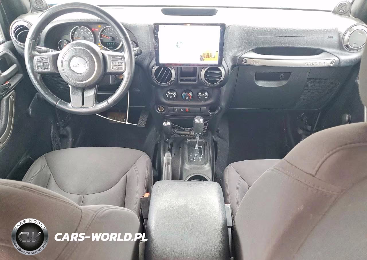 2014 Jeep Wrangler Unlimited Sport VIN:1C4BJWDG0EL305990 - 8